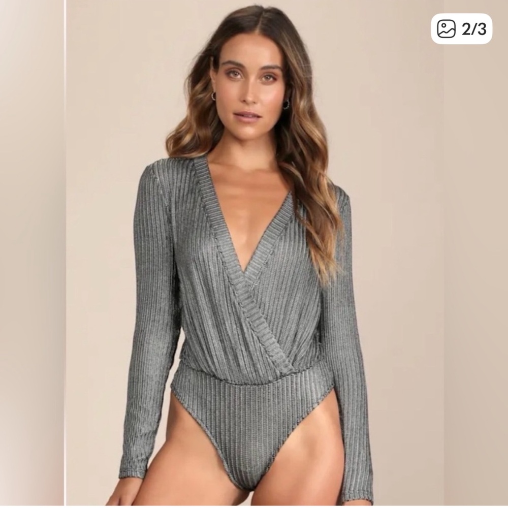 Lulus NWT Do the Disco Womens L Bodysuit Silver/Metalic Long Sleeve VNeck